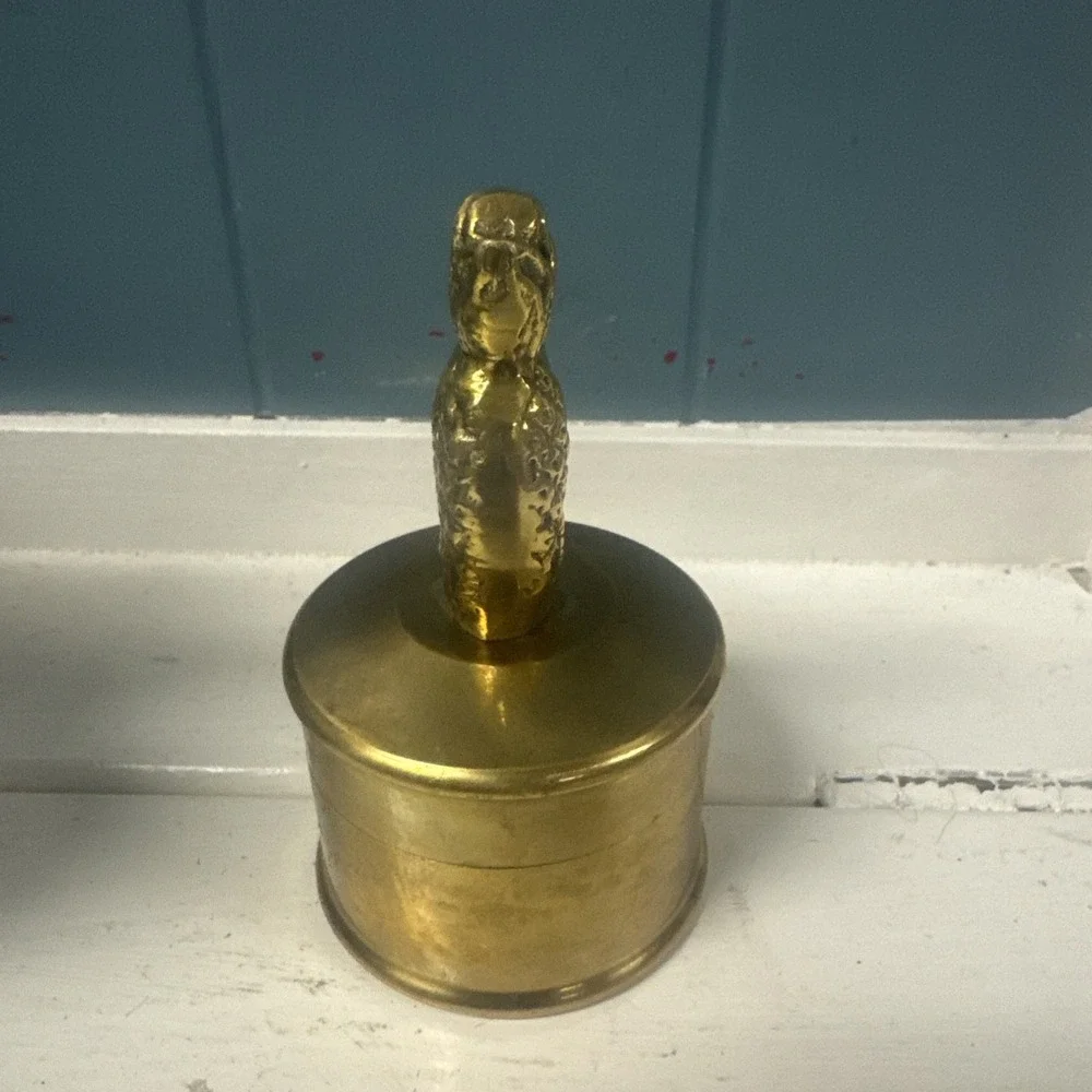Vtg Brass Round Pineapple Small Stamp Trinket Box w/ Lid 3.75
